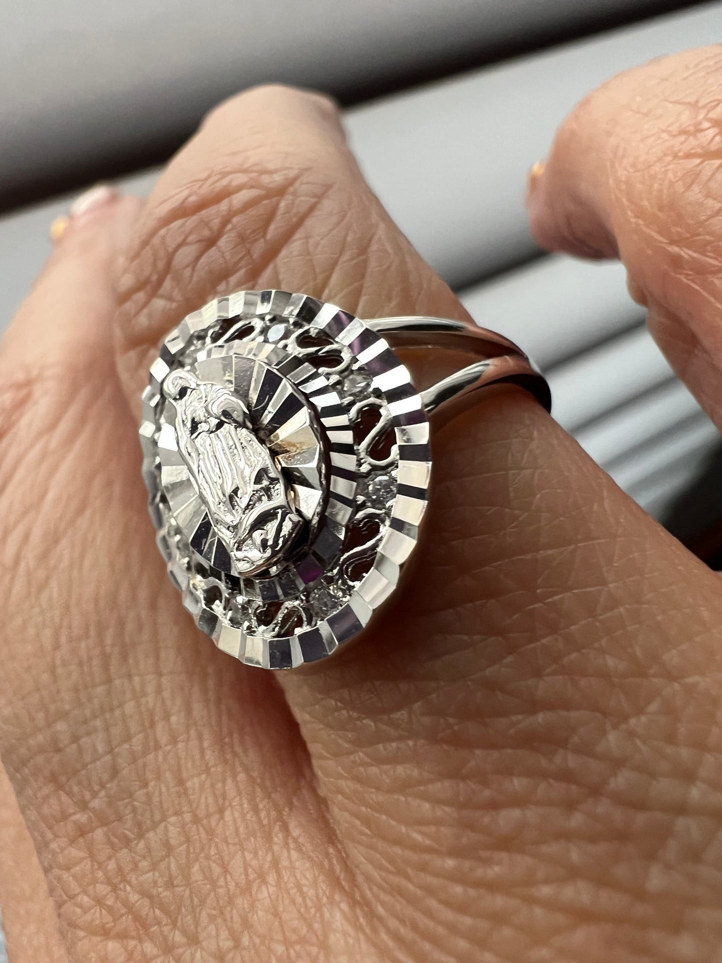 ANILLO MEDALLA GUADALUPE